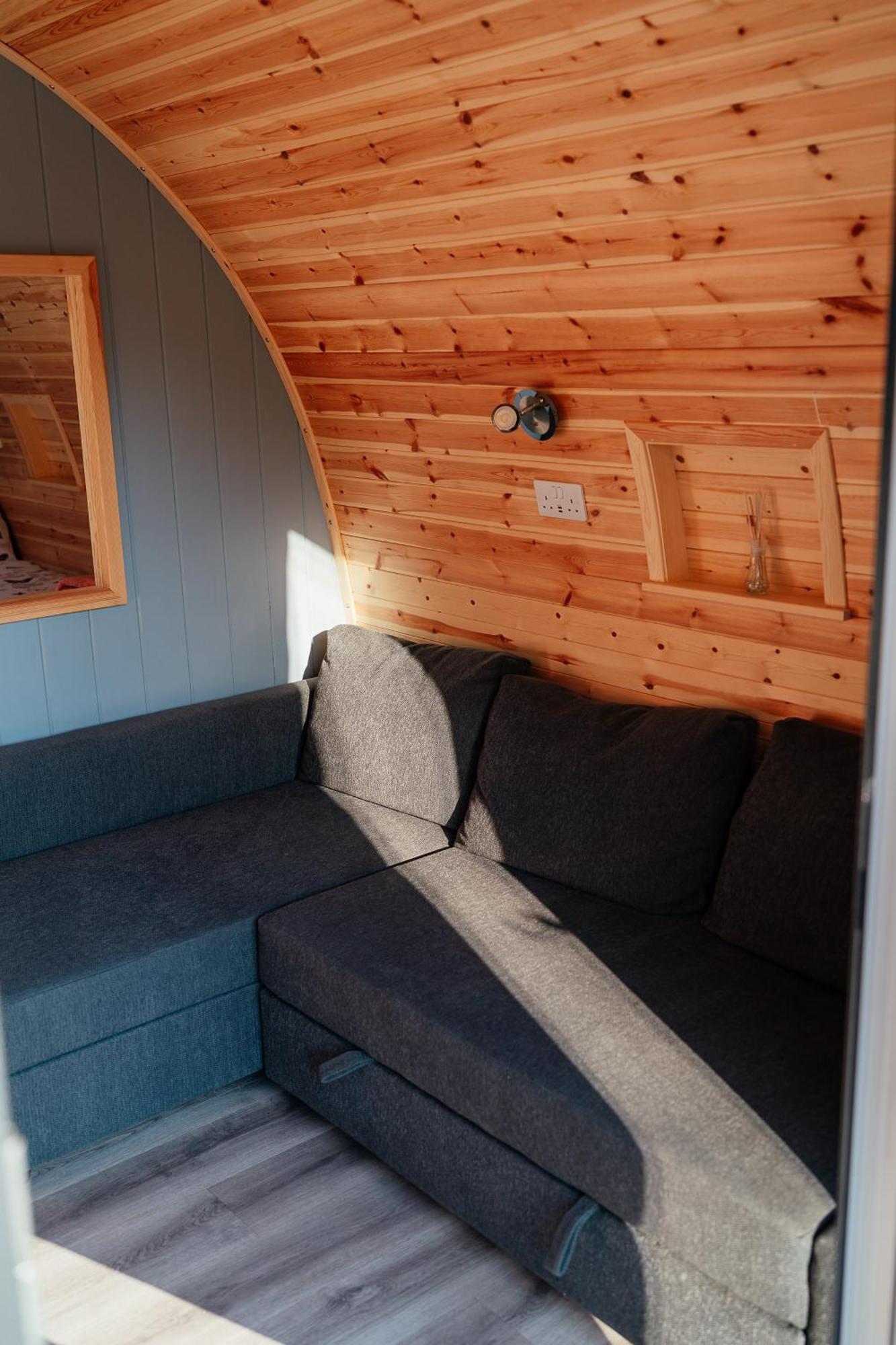 Апартаменти Glamping Pods Мілґай Екстер'єр фото