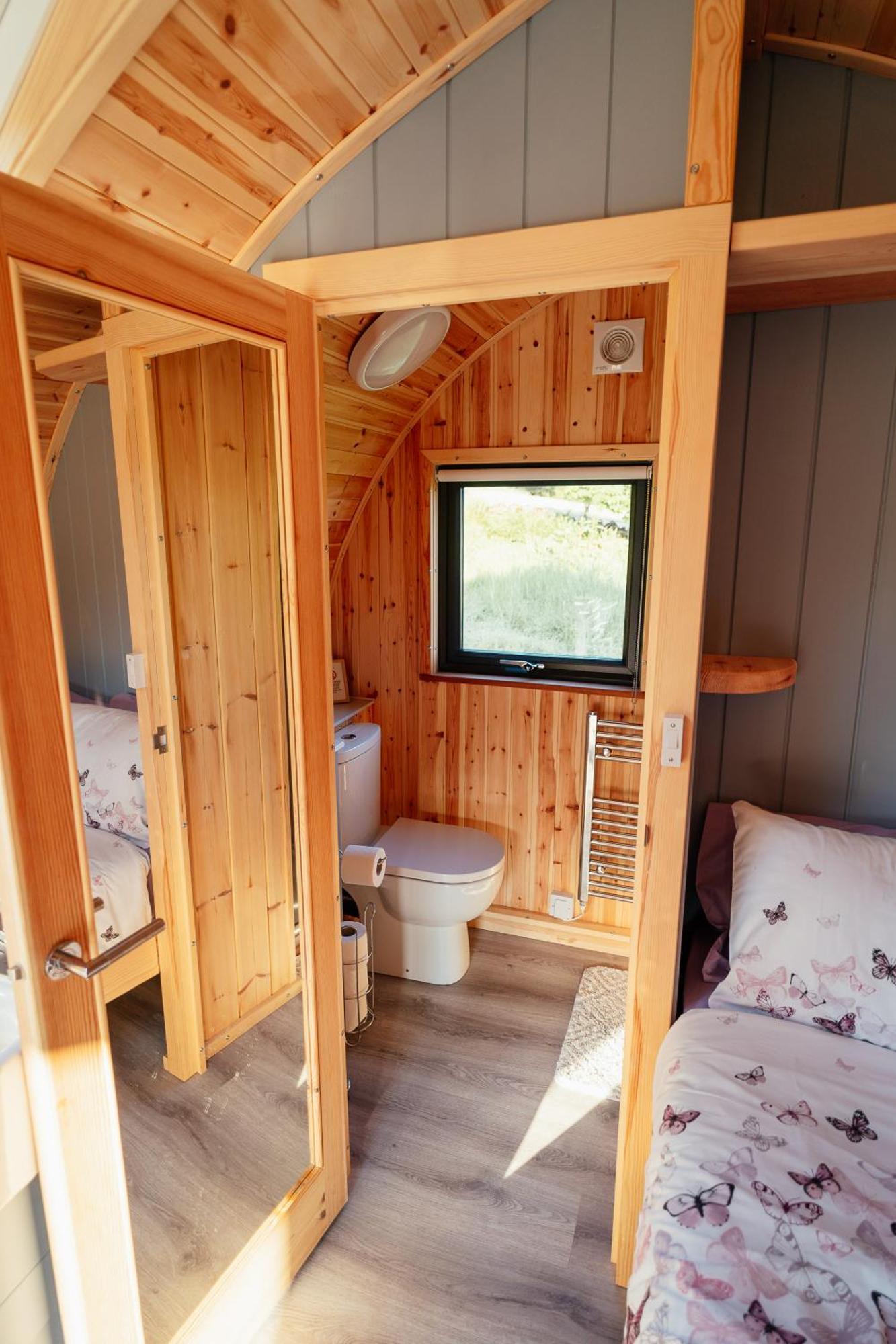 Апартаменти Glamping Pods Мілґай Екстер'єр фото
